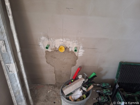 Prenova sanitarij na bazenu Pod skalco (12)